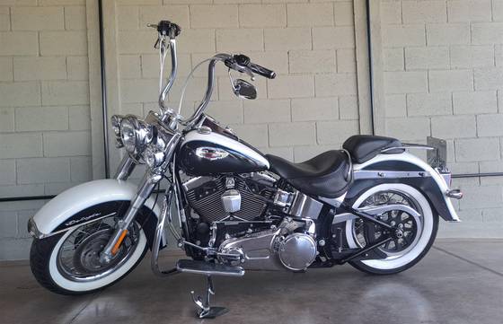 HARLEY-DAVIDSON SOFTAIL DELUXE HARLEY-DAVIDSON SOFTAIL DELUXE